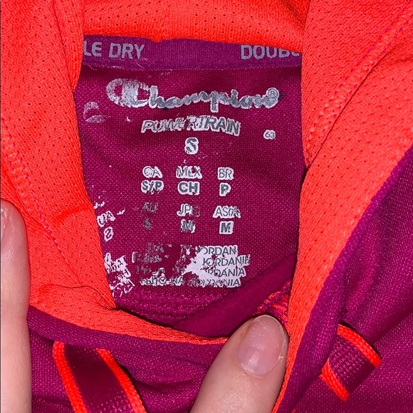 Champion Sweatshirt - Picture 4 of 4